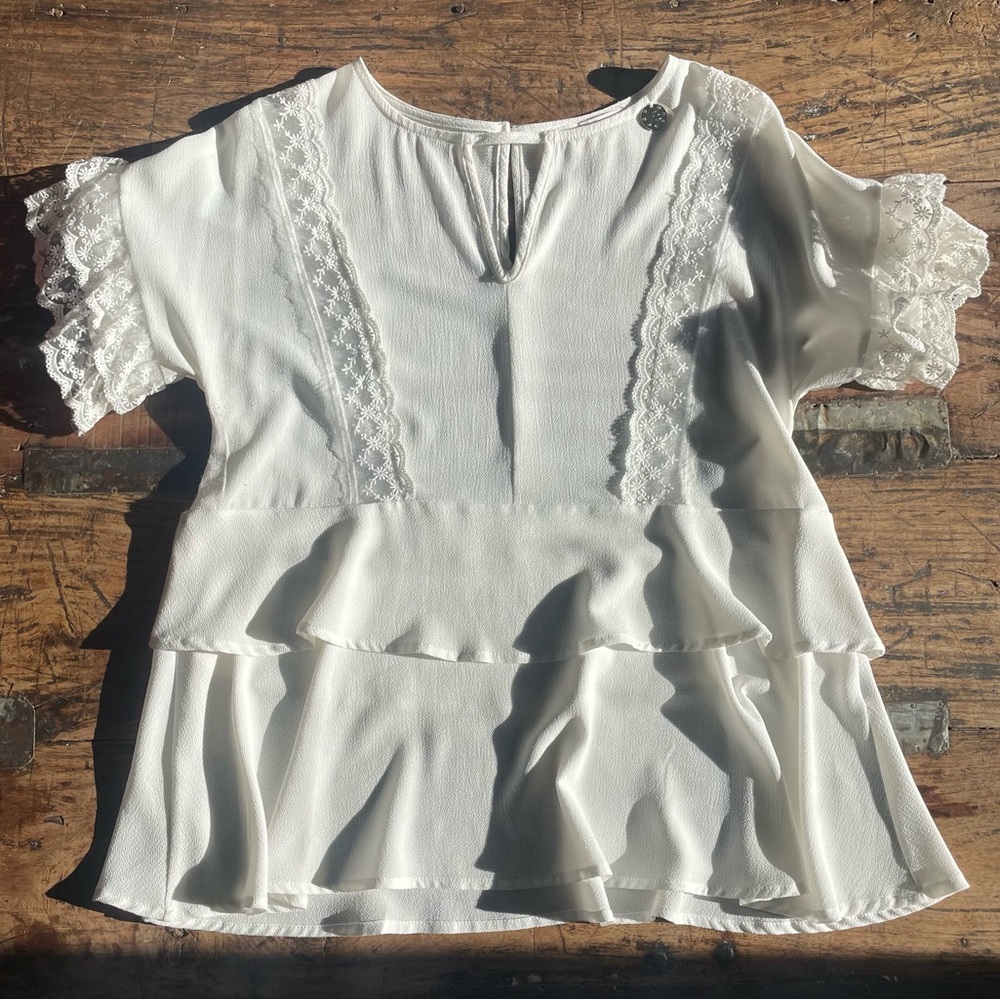 Vintage White Lace Trim Women's Top